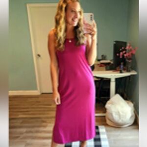 NWT! Reel Legend’s Reel Tec Woman’s Performance Pink Midi Dress Size Small